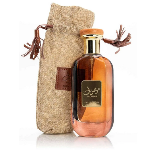 Perfume Mousuf Ard Al Zaafaran en botella elegante con bolsa de yute para un toque sofisticado